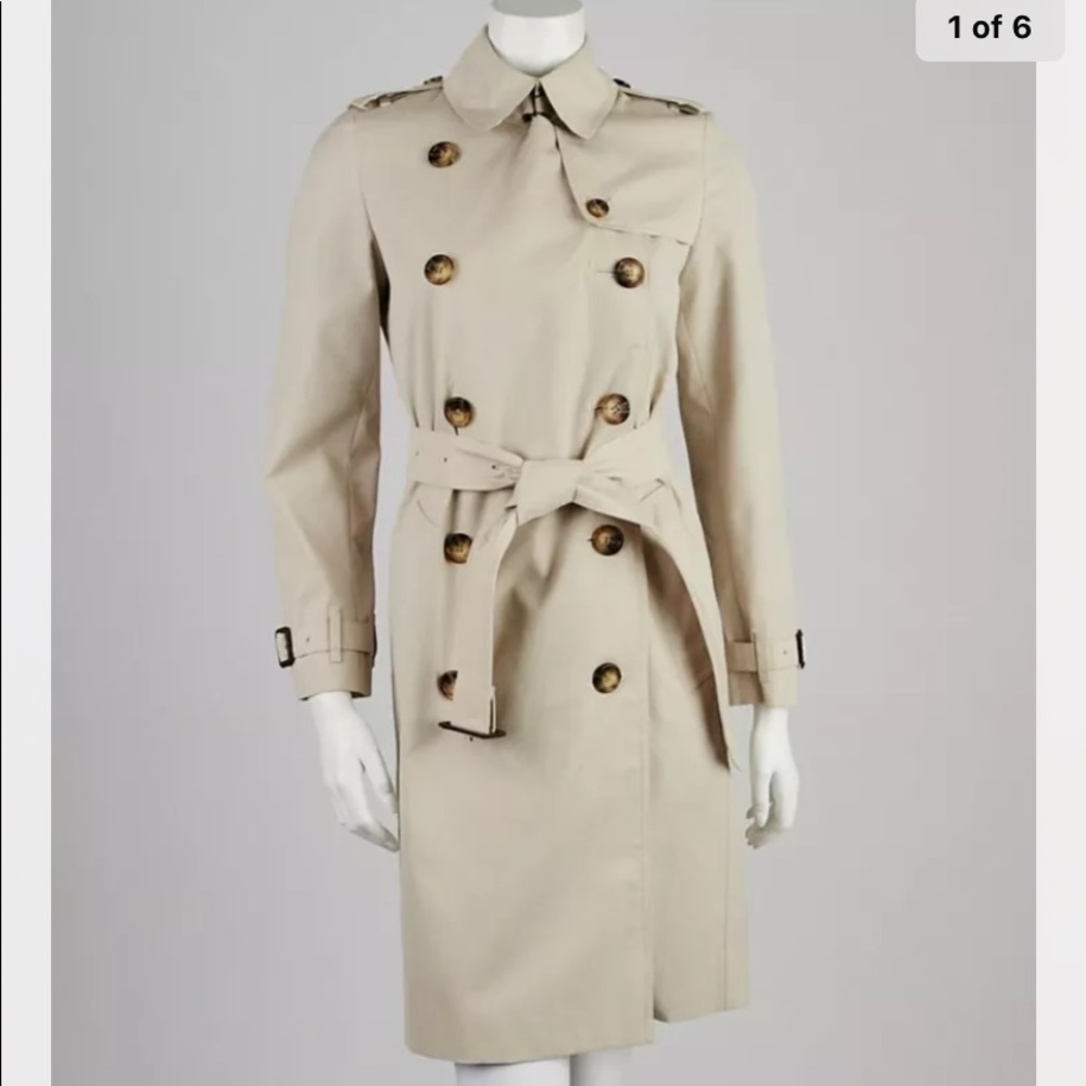 Burberry Trench coat Women’s US size 6